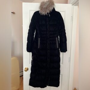 Elie Tahari Black Puffer Coat with Fur size XS